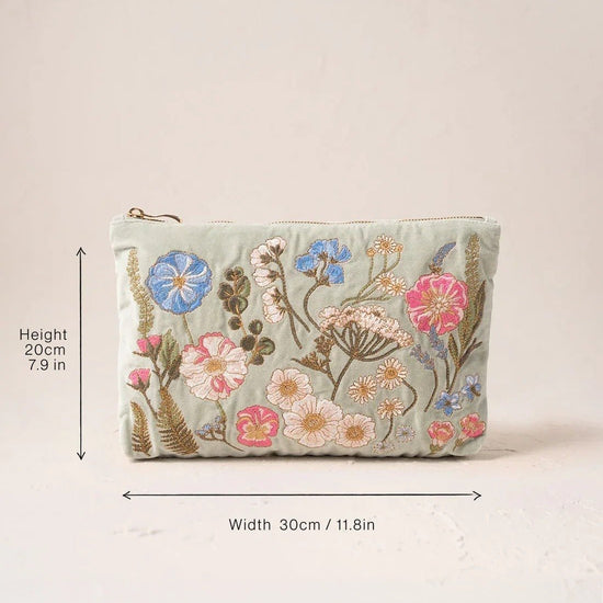 Young Ideas & Henmores -Pressed Flowers Sage Velvet Everyday Pouch -Sage -OS