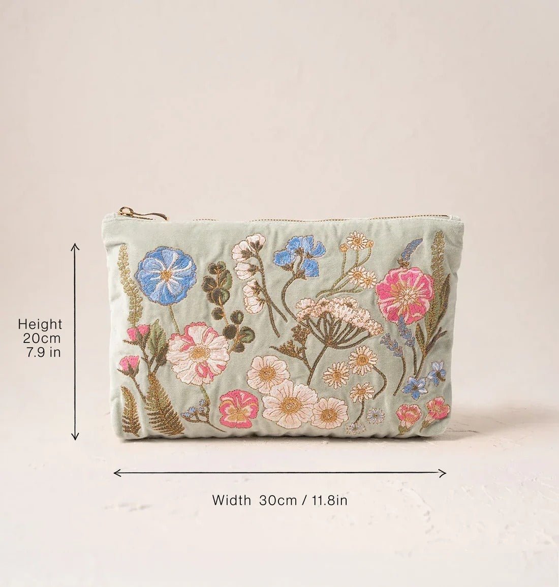 Young Ideas & Henmores -Pressed Flowers Sage Velvet Everyday Pouch -Sage -OS