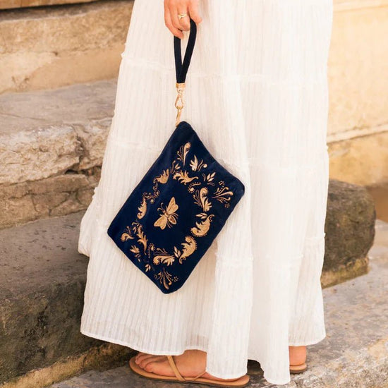 Young Ideas & Henmores -Provençal Bee Navy Velvet Everyday Pouch -Navy -OS