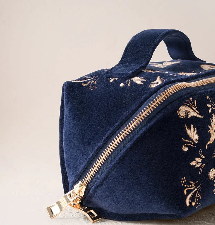 Young Ideas & Henmores -Provençal Bee Navy Velvet Open Flat Makeup Bag -Navy -OS