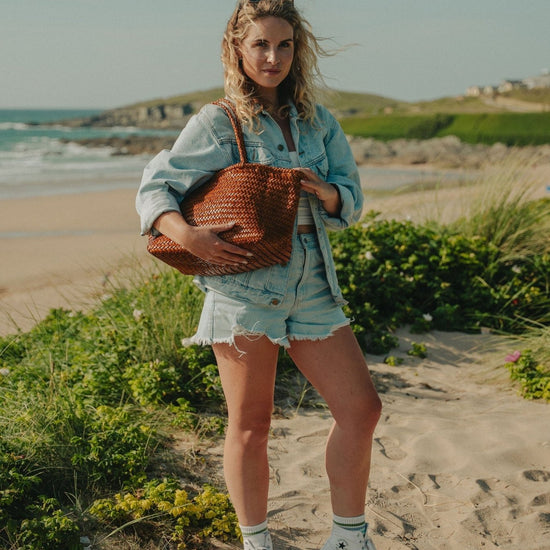 Young Ideas/Henmores - Amora Tote Bag - Tan - OS