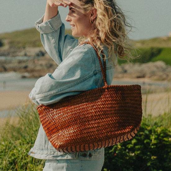 Young Ideas/Henmores - Amora Tote Bag - Tan - OS