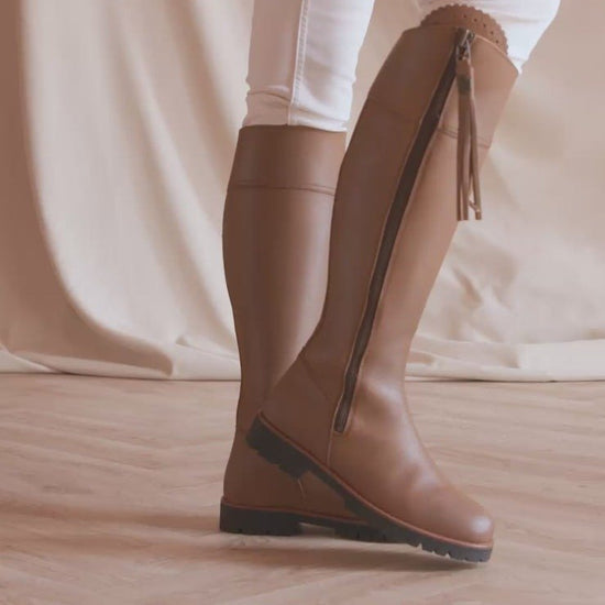 Young Ideas/Henmores - Explorer Leather Boots - Oak Leather - 4