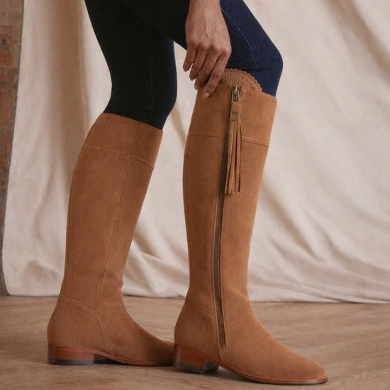 Young Ideas/Henmores - Flat Sporting Fit Regina Boots - tan - 7