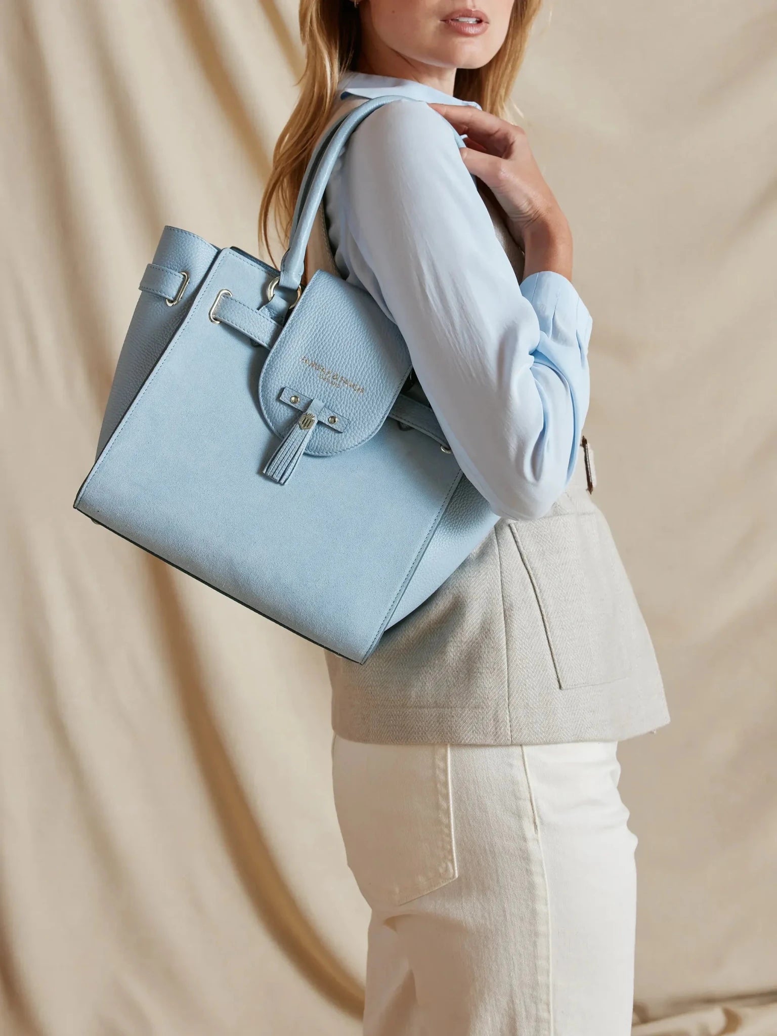 Young Ideas & Henmores - Mini Windsor Handbag - Sky Blue Suede - OS