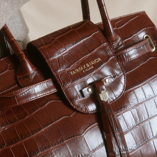 Young Ideas/Henmores - Windsor Handbag - Conker Brown - OS