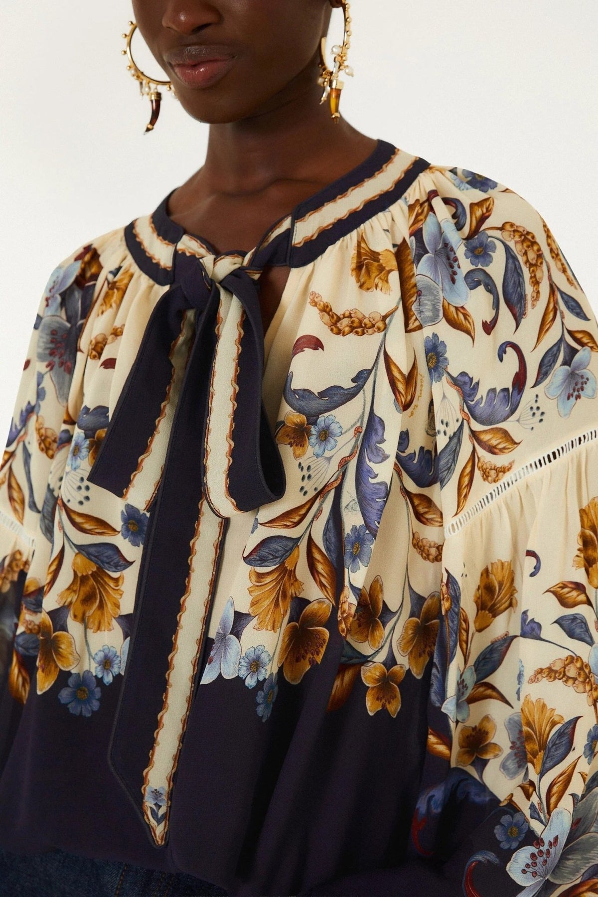 Young Ideas & Henmores -Golden Nature Blouse -Navy Blue -XS