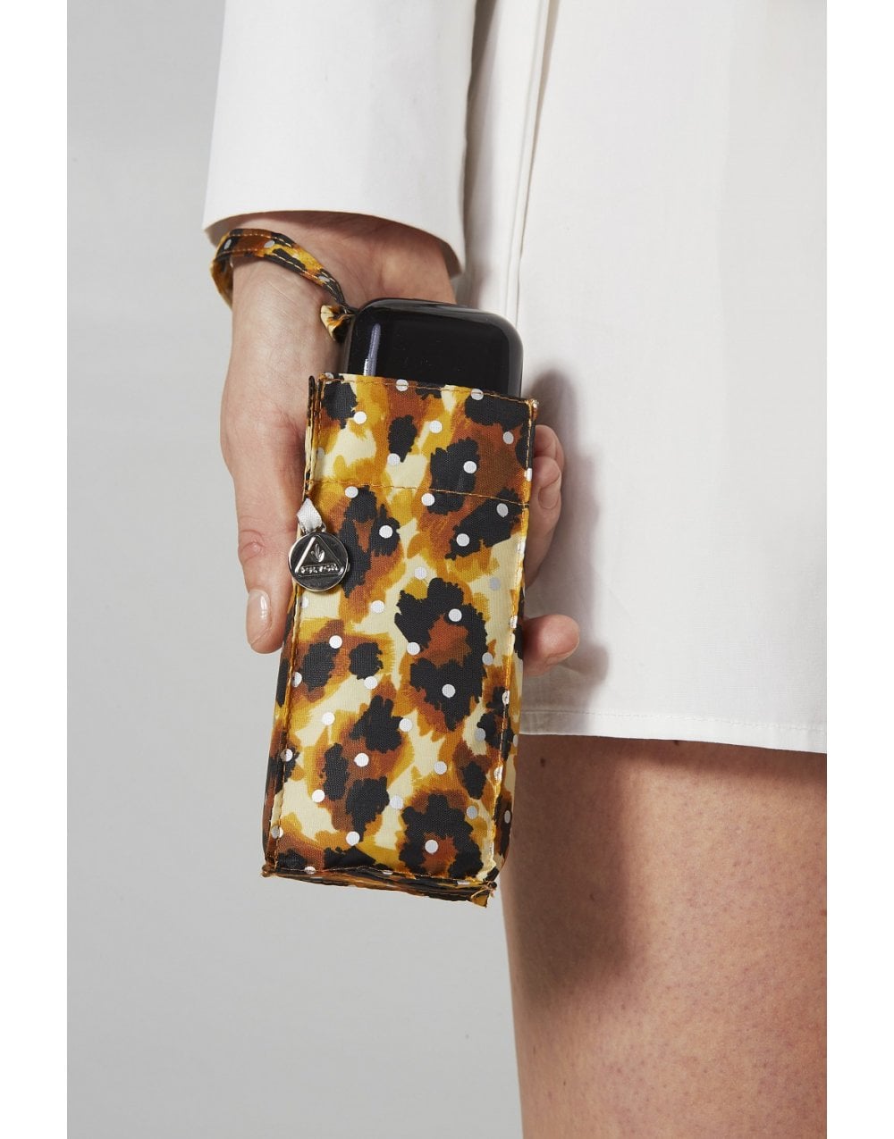 Young Ideas/Henmores - Tiny 2 - Leopard Border - OS
