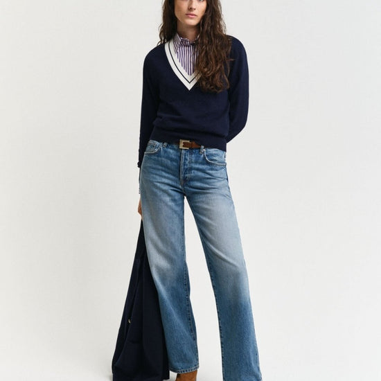 Young Ideas/Henmores - Contrast V - Neck Jumper - 433 Evening Blue - S