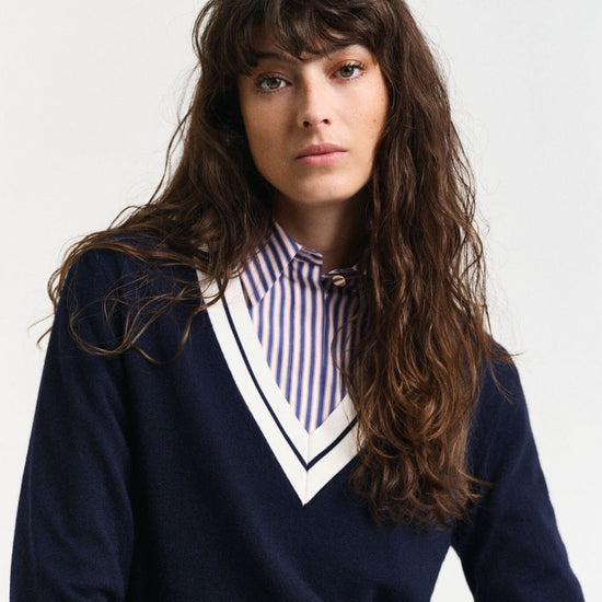 Young Ideas/Henmores - Contrast V - Neck Jumper - 433 Evening Blue - S