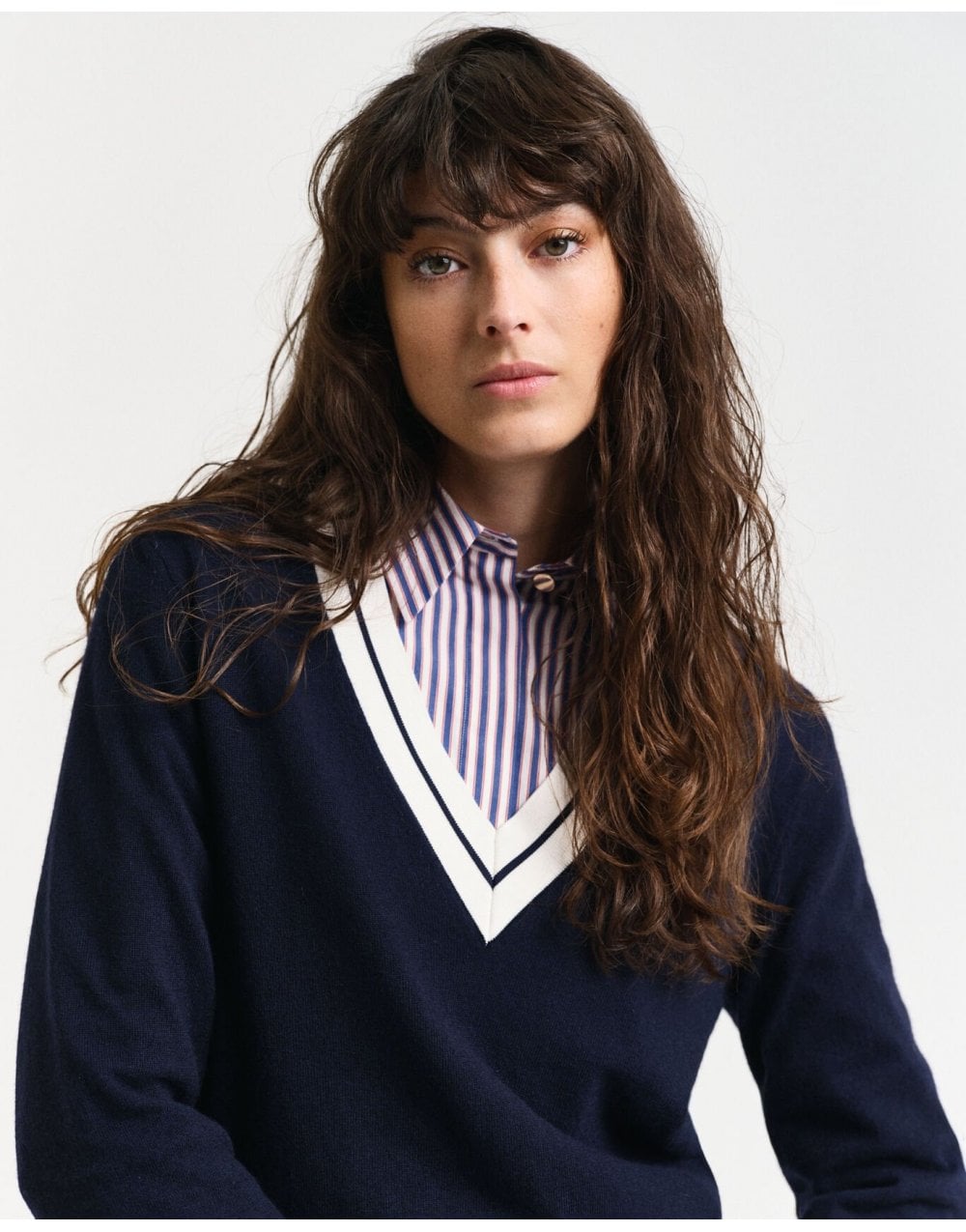 Young Ideas/Henmores - Contrast V - Neck Jumper - 433 Evening Blue - S