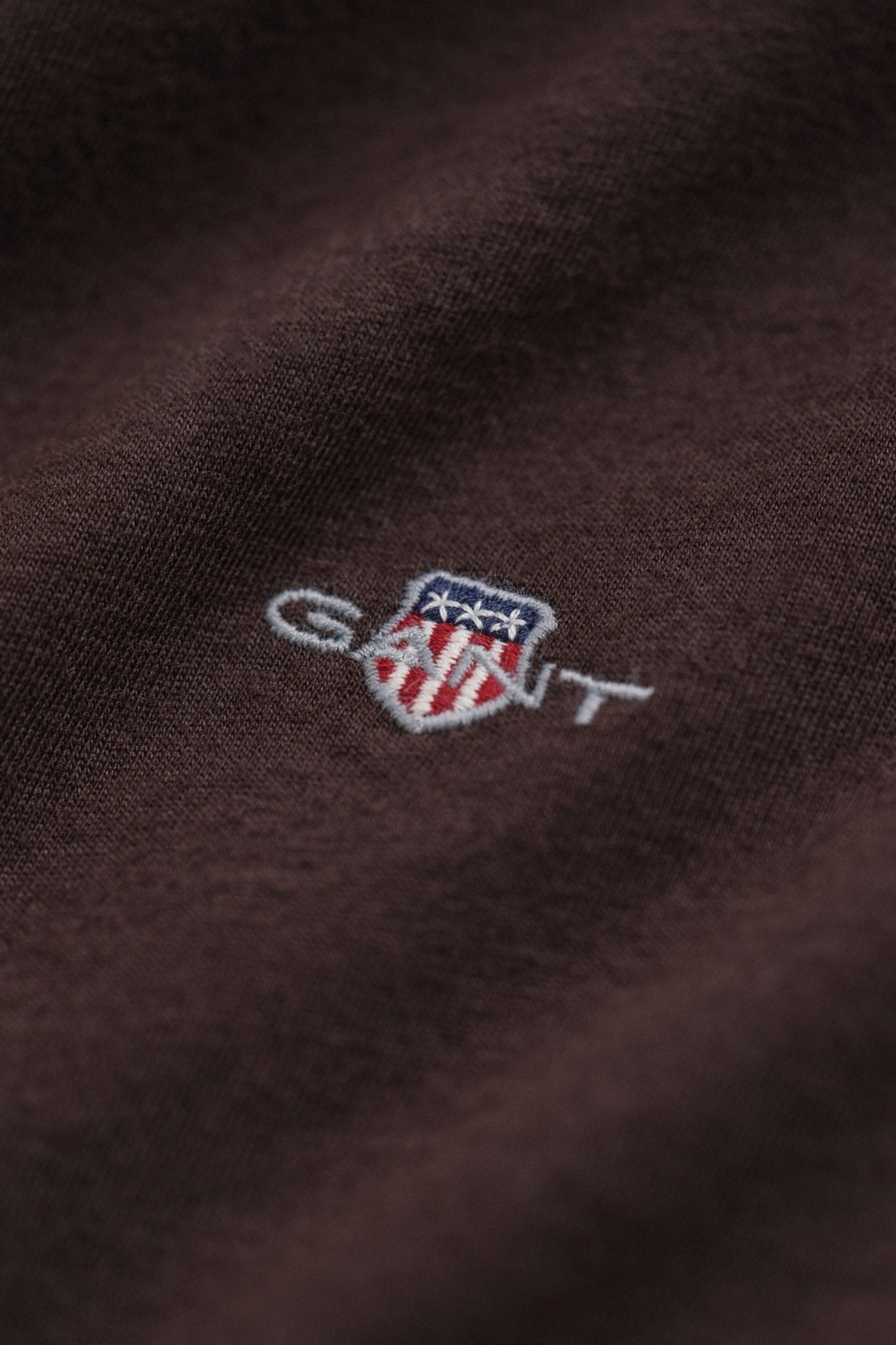 Young Ideas & Henmores -Shield Long Sleeve T-Shirt -202 Deep Brown -S