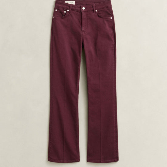 Young Ideas & Henmores -Slim Flare Color Jeans -667 Darkened Wine -27