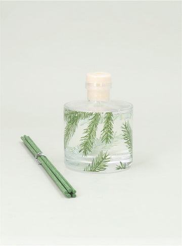 Young Ideas & Henmores -Cedar Pine Boxed Reed Diffuser -White/Green -OS