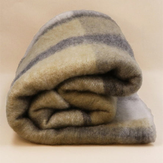 Young Ideas/Henmores - Checked Tassel Fringe Cosy Throw - Grey/Taupe - OS