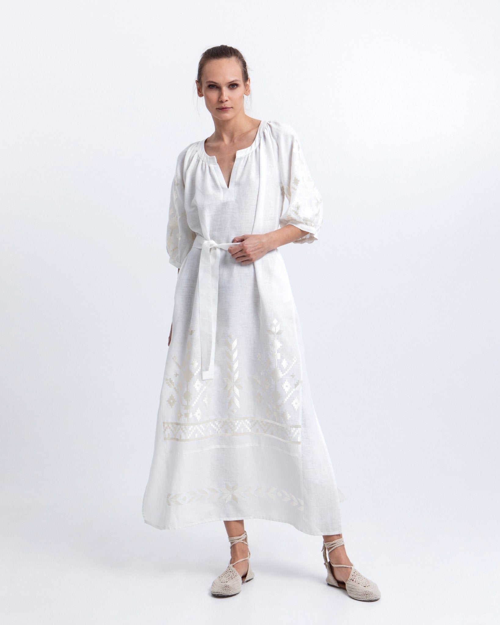 Young Ideas & Henmores -Ios Linen Tie Waist Midi Dress -White/Champagne -L