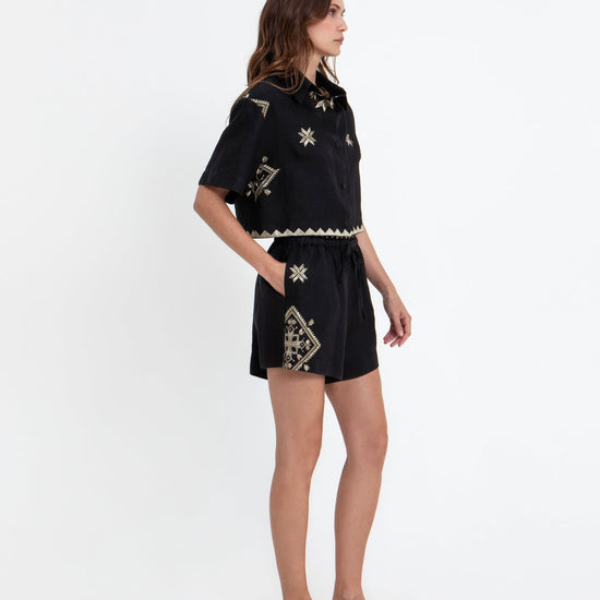 Young Ideas & Henmores - Lefkada Linen Cropped Short Sleeve Shirt - Black/Gold - M