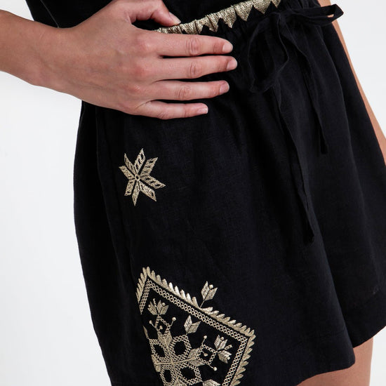 Young Ideas & Henmores - Lefkada Linen Drawstring Shorts - Beige/Black - M