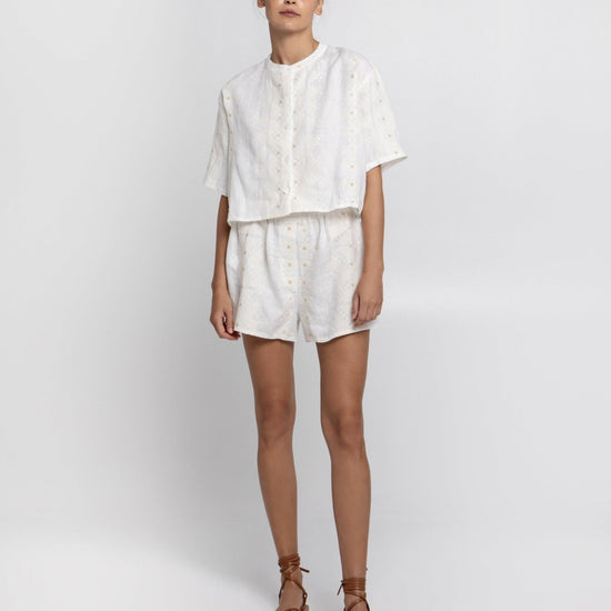 Young Ideas/Henmores - Pixel Elasticated Waist Linen Shorts - 1103 White Ecru Gold - XS