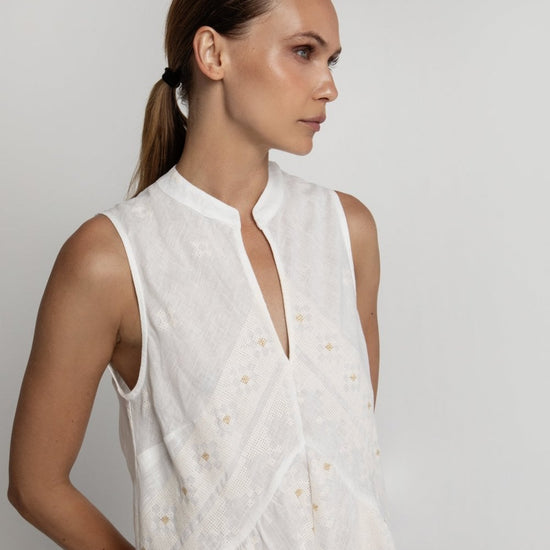 Young Ideas/Henmores - Pixel Grandad Collar Sleeveless Linen Maxi Dress - 1103 White Ecru Gold - XS