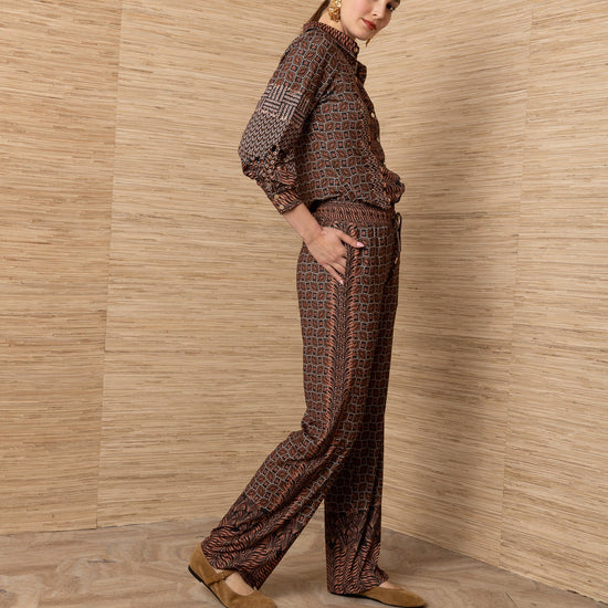 Young Ideas & Henmores -Elowen Pull On Trousers -Brown -S
