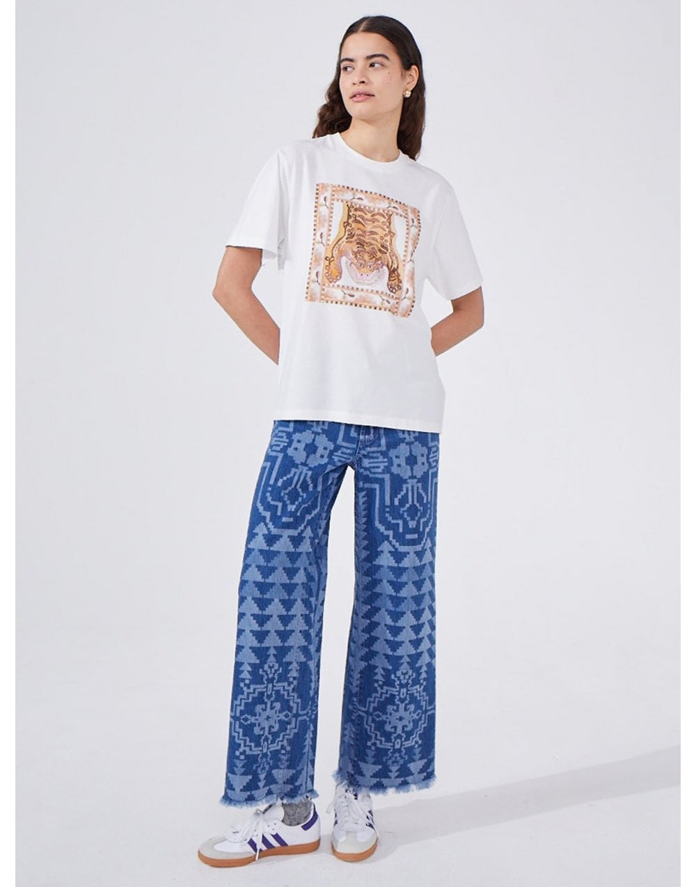 Young Ideas/Henmores - Lotus Tiger Graphic T-Shirt - White - S