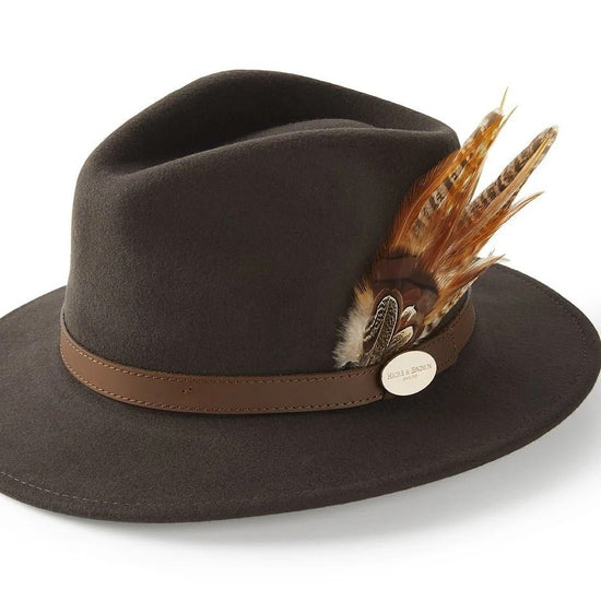 Young Ideas & Henmores -Suffolk Fedora Bronze Side Feather -Dark Brown -M