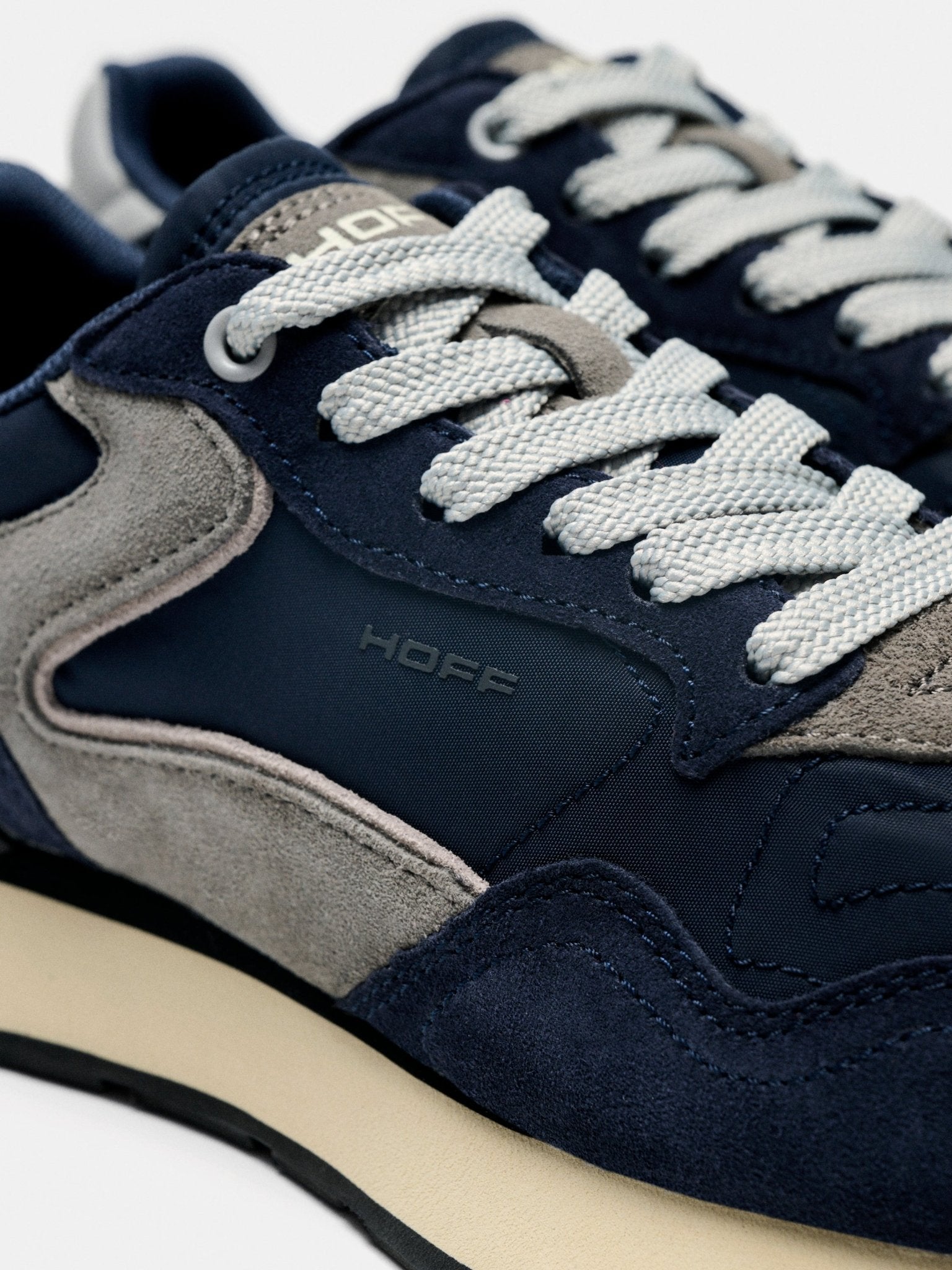 Young Ideas & Henmores -M City Trainer -Brown -7