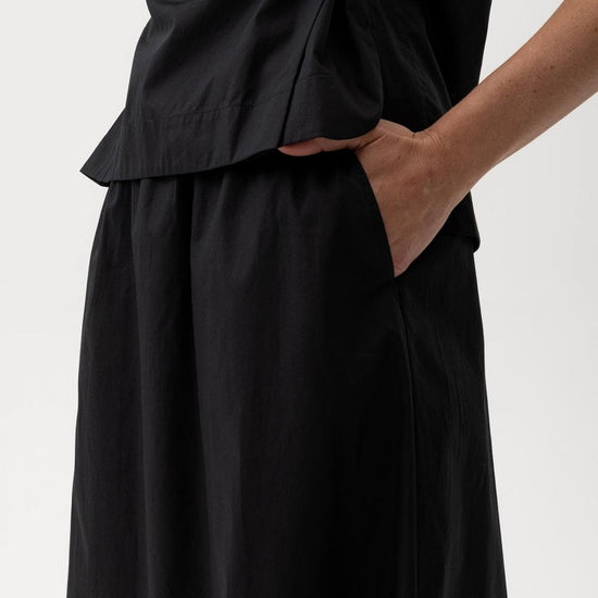 Young Ideas/Henmores - MicaelaCotton Midi Skirt - Black - S