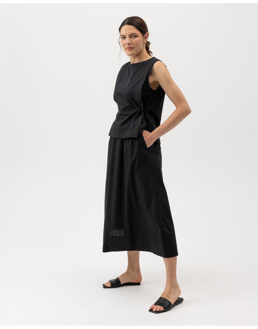 Young Ideas/Henmores - MicaelaCotton Midi Skirt - Black - S