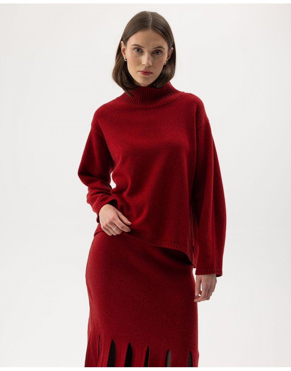 Young Ideas/Henmores - Veronika Turtle Neck Knit - 290 Navy - XS