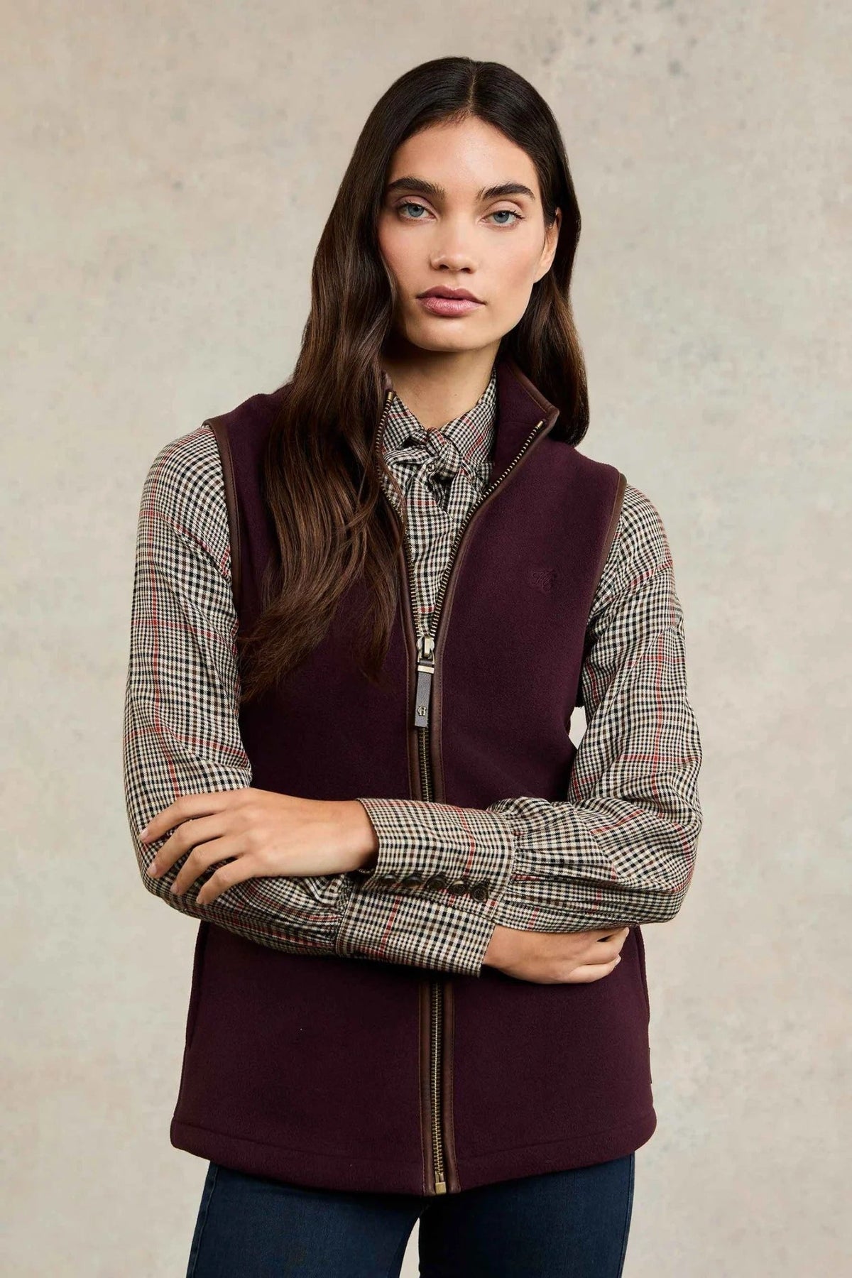 Young Ideas & Henmores -Country Fleece Gilet -Mulberry -M