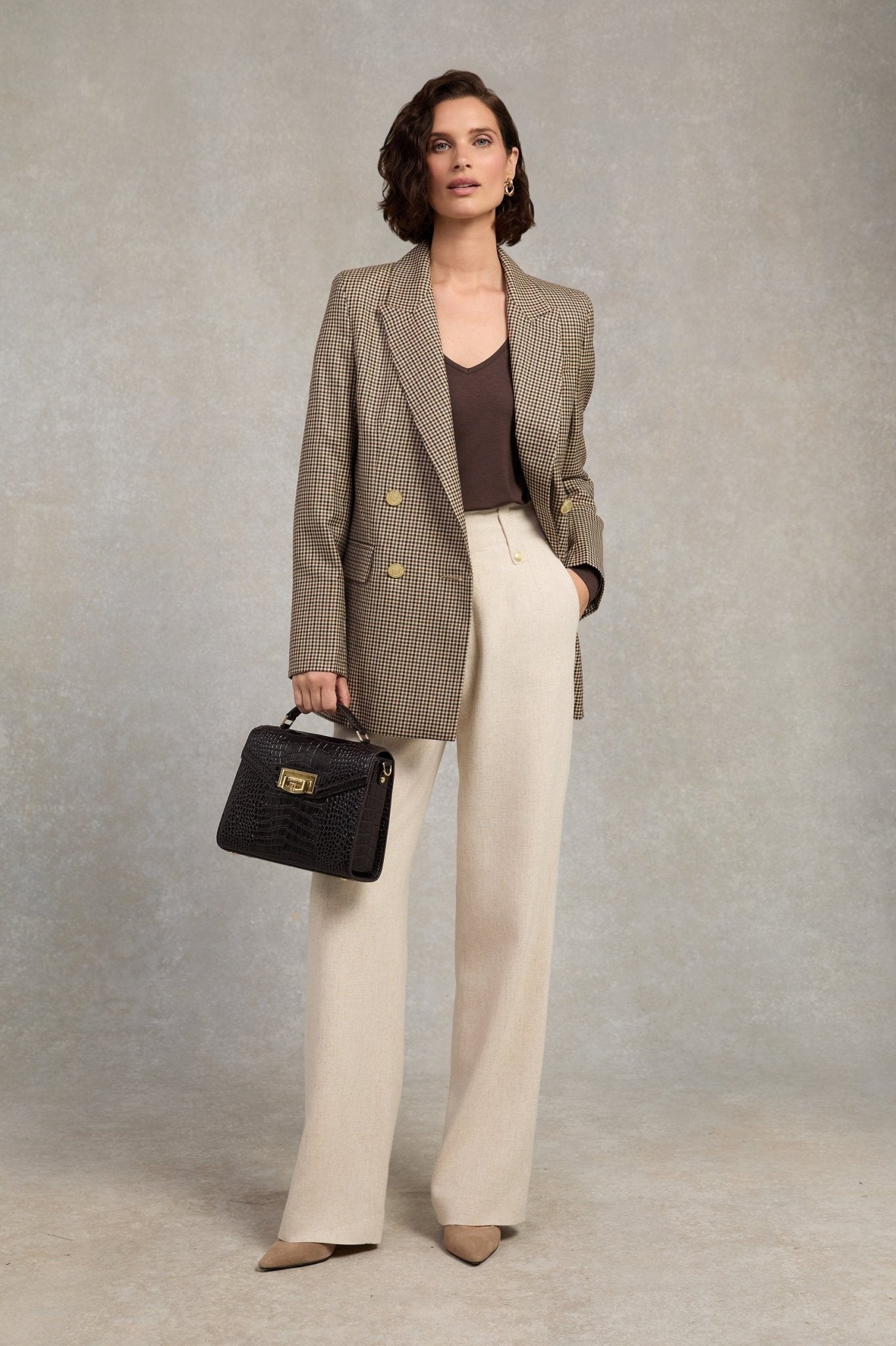 Young Ideas/Henmores - Long Sleeve V - Neck Tee - Coffee - XL