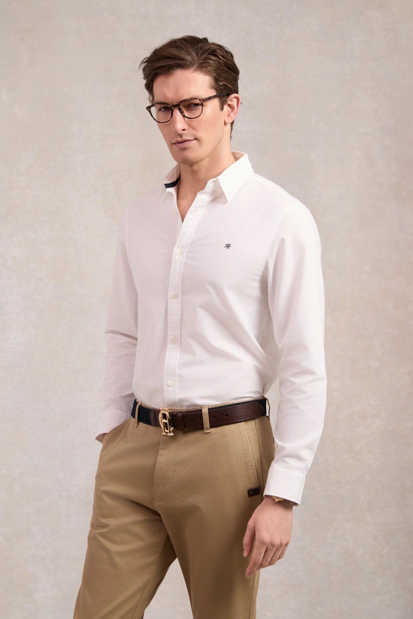 Young Ideas & Henmores -Men's Classic Oxford Shirt -White -M