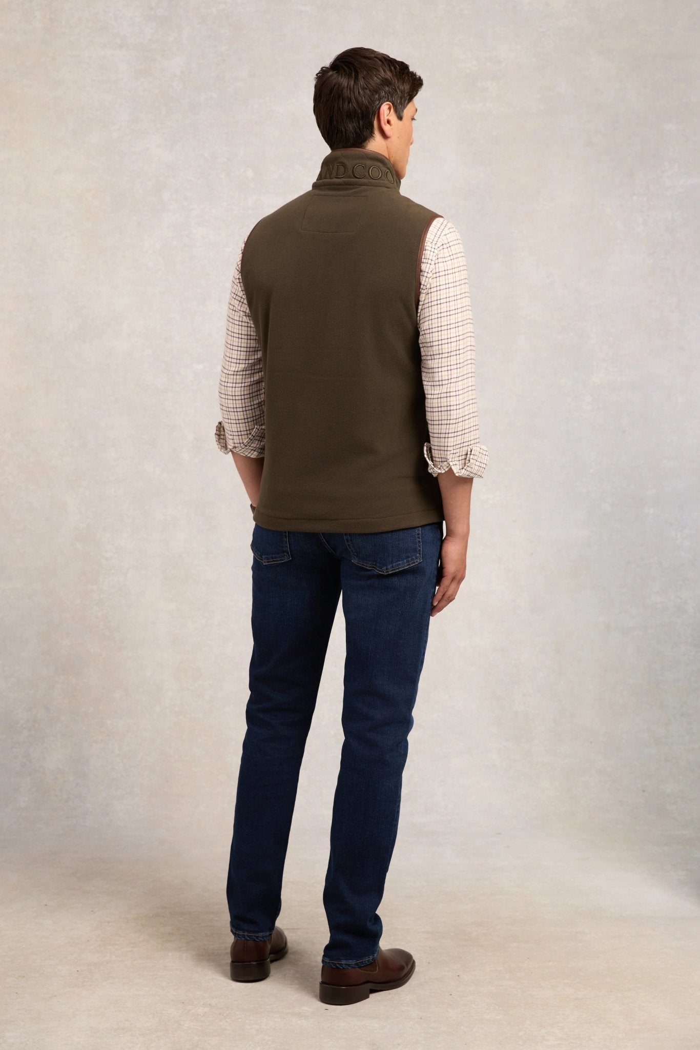 Young Ideas & Henmores - Mens Country Fleece Gilet - Khaki - S