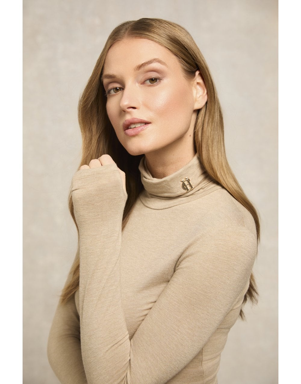 Young Ideas/Henmores - Paige Roll Neck - Oatmeal - S