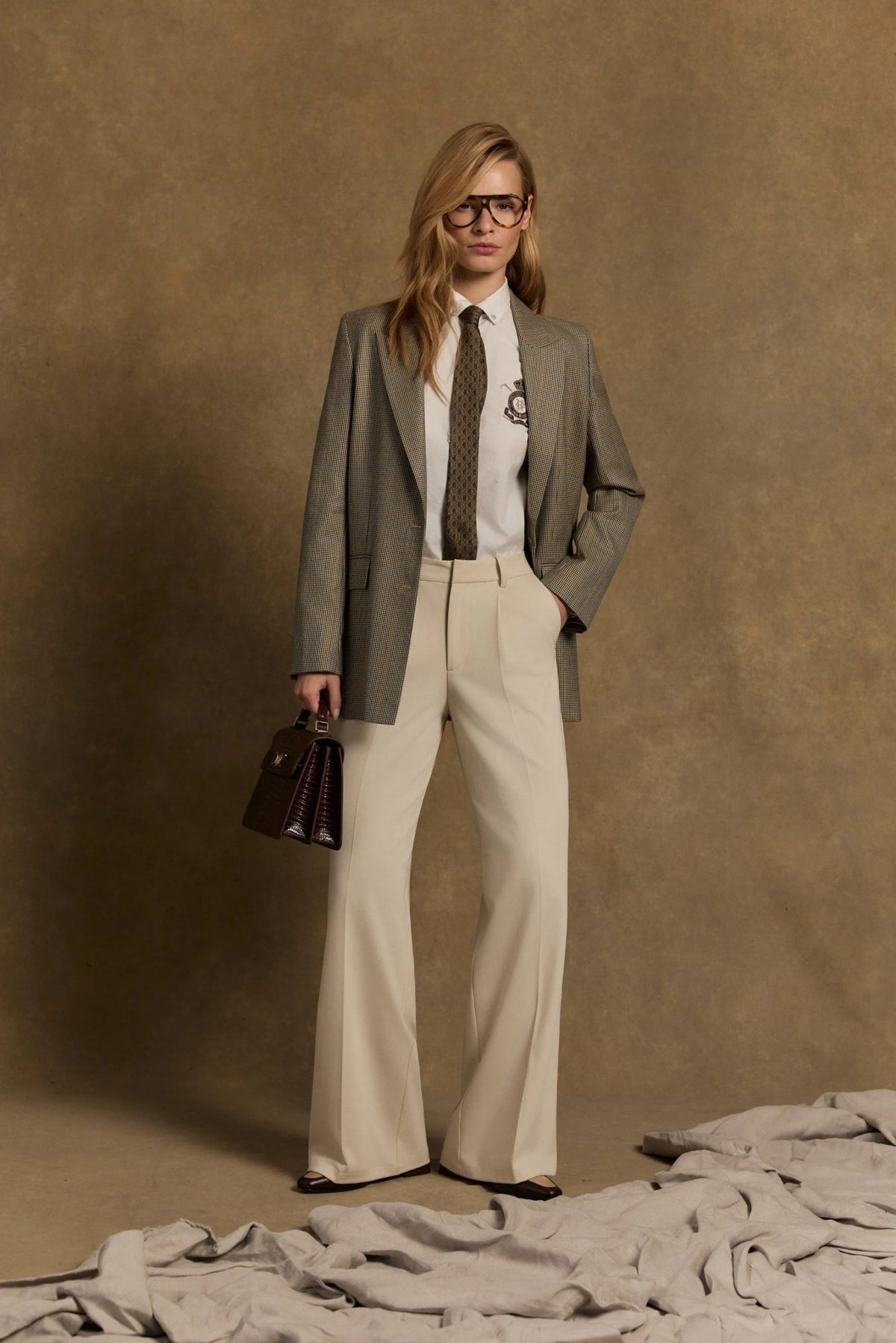 Young Ideas & Henmores -Pleated Wide Leg Trouser -Stone -10R