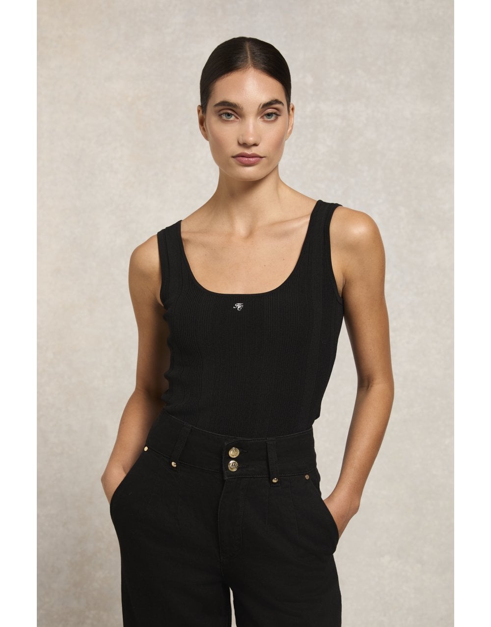 Young Ideas/Henmores - Ruby Knitted Vest - Black - XS