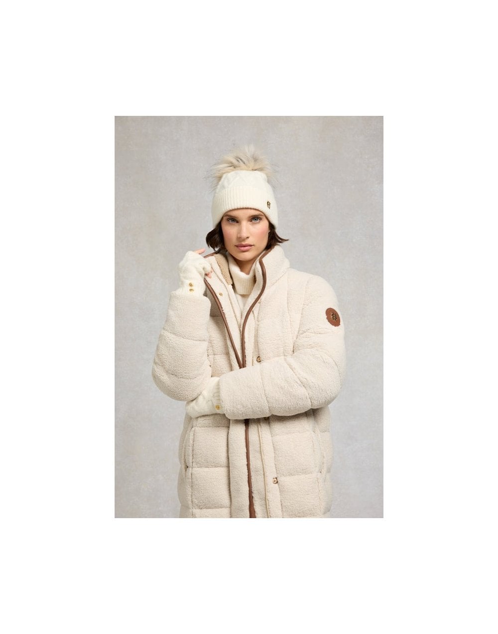 Young Ideas/Henmores - Sloane Cable Bobble Hat - Black - OS