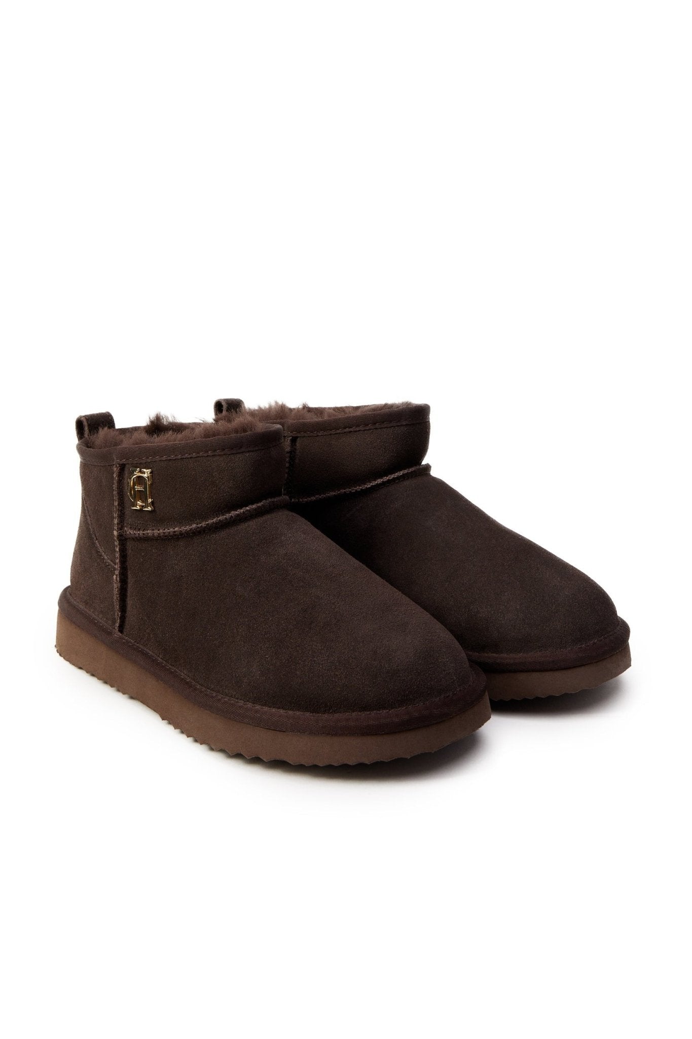 Young Ideas/Henmores - Ultra Mini Shearling Boot - Chocolate - 6