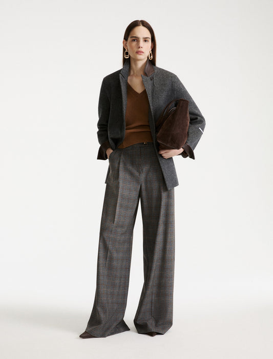 Editore V Neck Relaxed Jumper