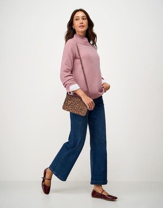 Harmony Saddle Shoulder Funnel Neck