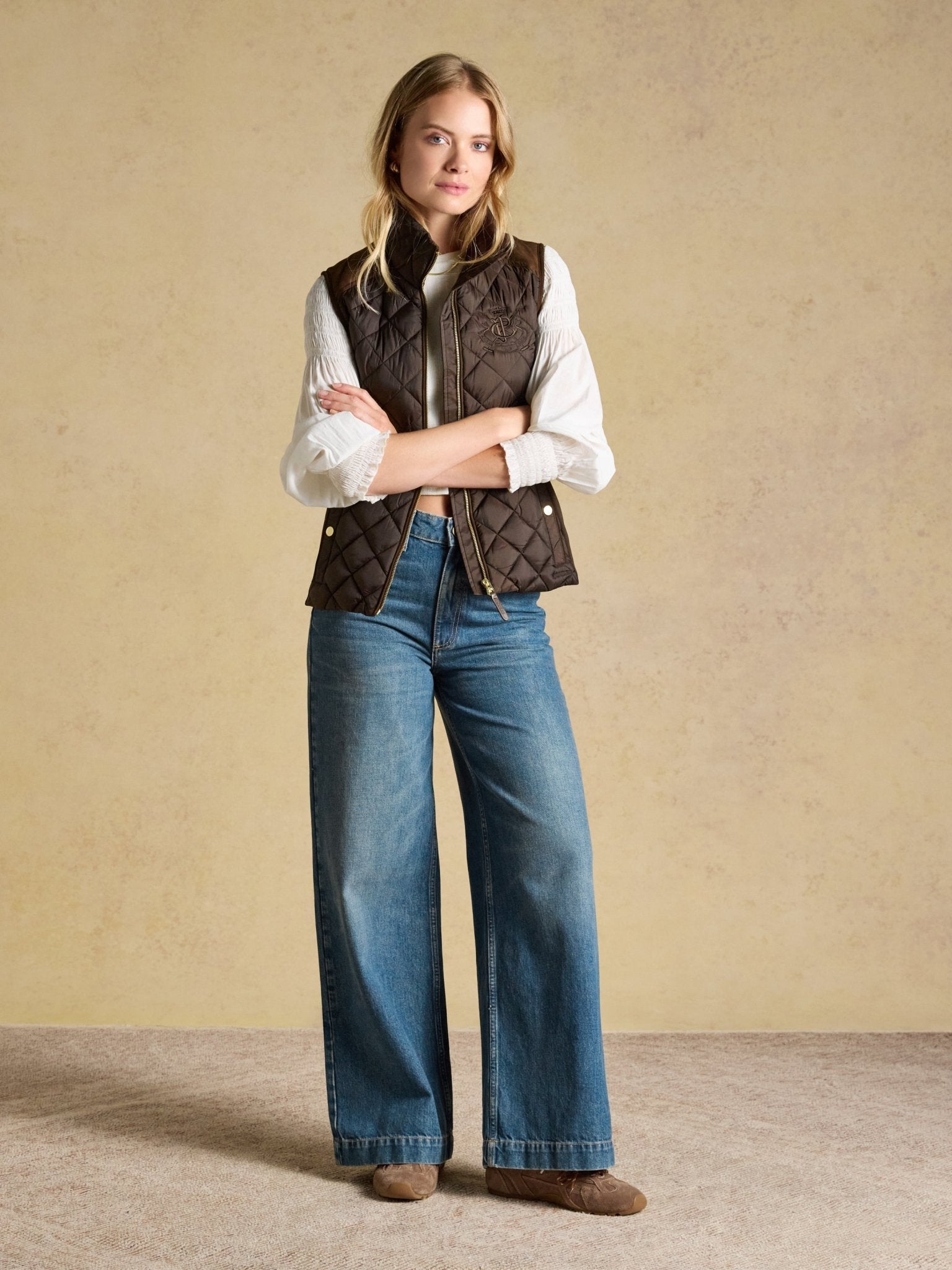 Young Ideas & Henmores -Braemar Luxe Gilet -Chocolate Brown -8