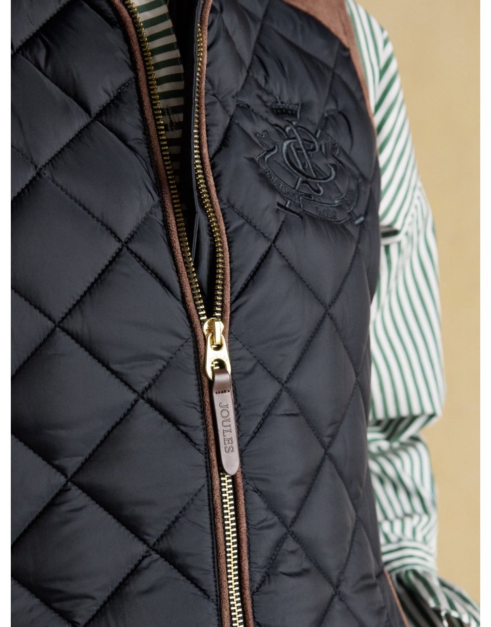 Young Ideas/Henmores - Braemar Luxe Quilted Gilet - Navy - 8