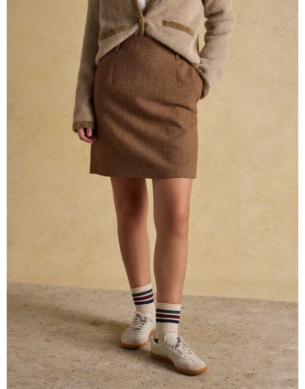 Young Ideas/Henmores - Bramble Skirt - Brown - 8