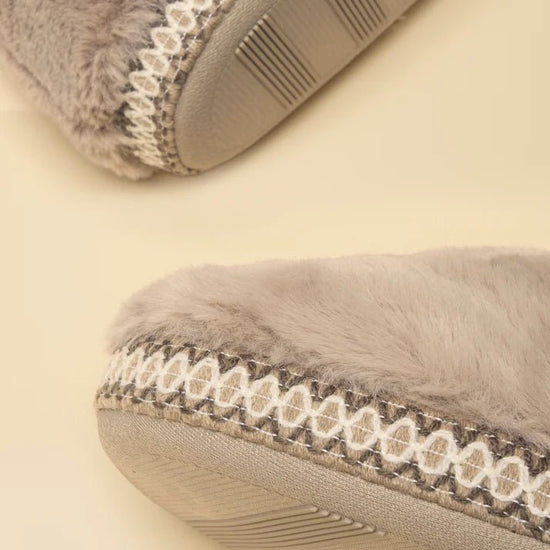 Young Ideas & Henmores -Cabin Slipper Boot -Mink Brown -L