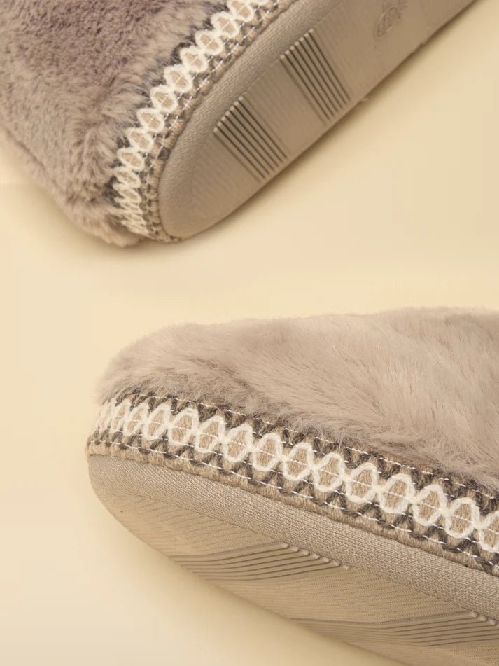 Young Ideas & Henmores -Cabin Slipper Boot -Mink Brown -L