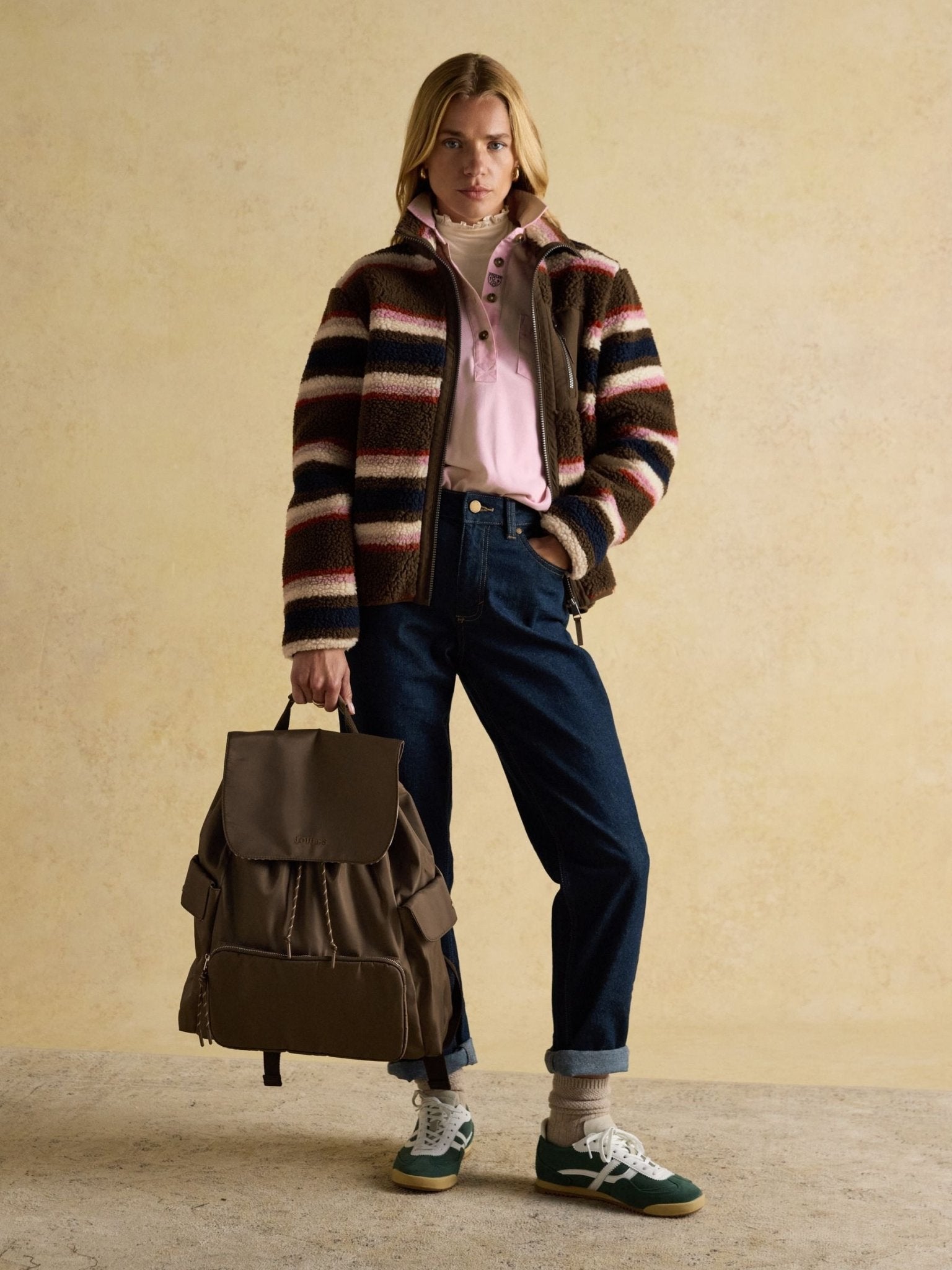 Young Ideas/Henmores - Cambeck Bag - Mocha - OS