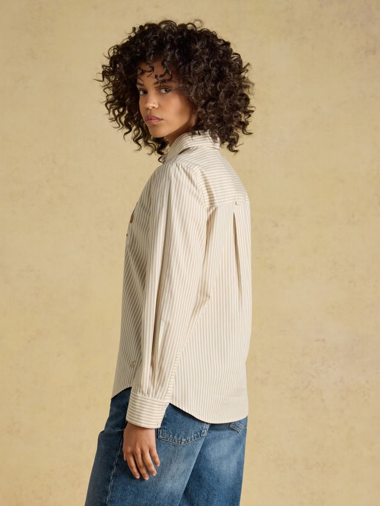 Young Ideas & Henmores -Classic Poplin Jonty Shirt -Tan/White -8