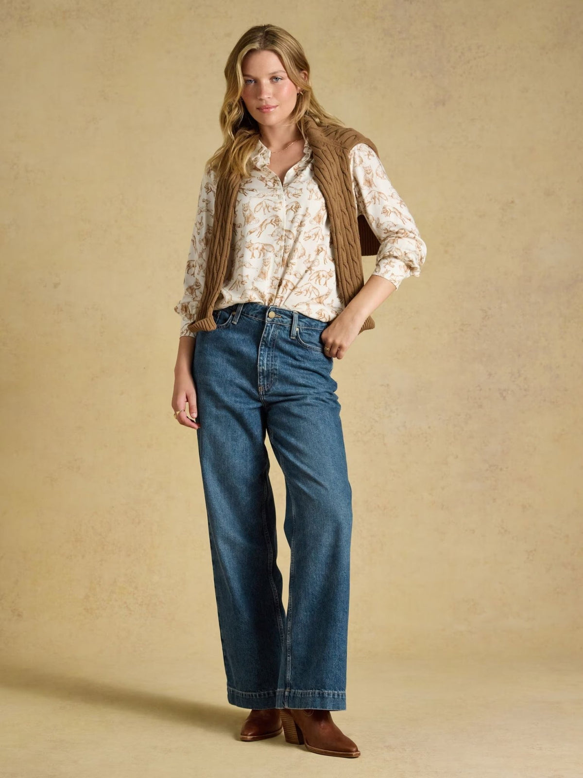 Young Ideas & Henmores -Elvina Fox & Hare Shirt -Cream -8